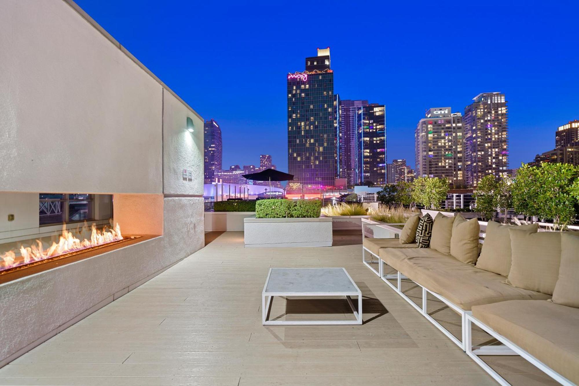Dtla Escape Skyline Views With Luxury Amenities Apartamento Los Angeles Exterior foto